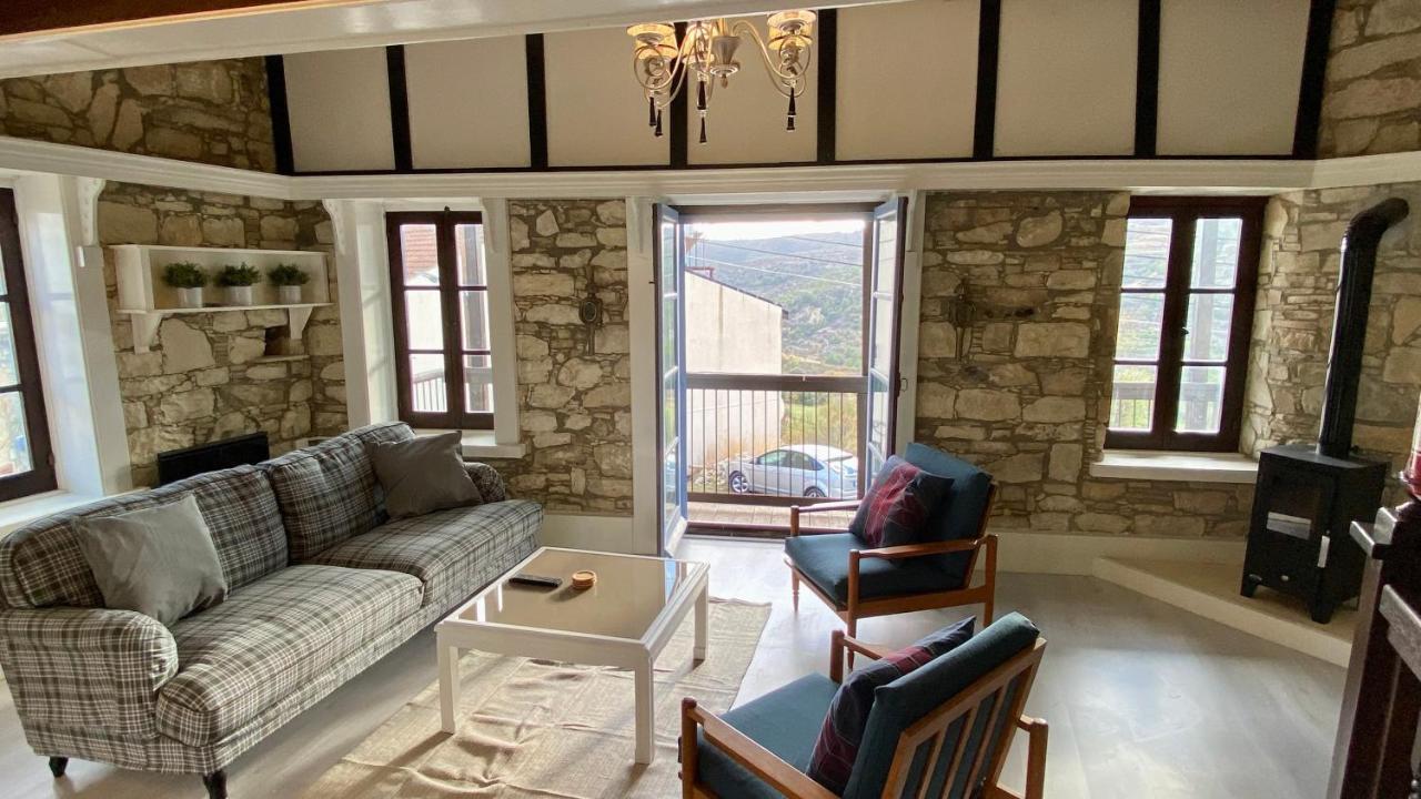 Leonys House By Trulycyprus Villa Dhoros ภายนอก รูปภาพ