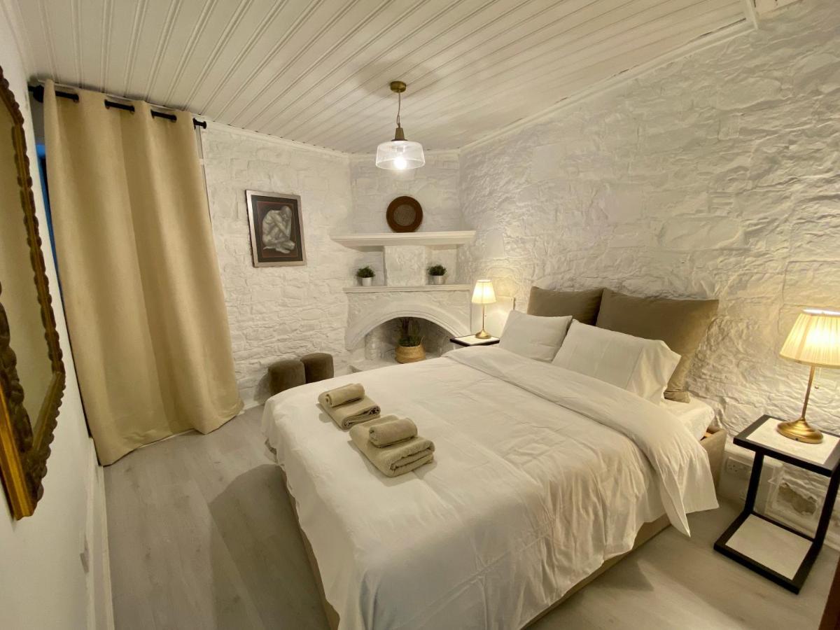 Leonys House By Trulycyprus Villa Dhoros ภายนอก รูปภาพ